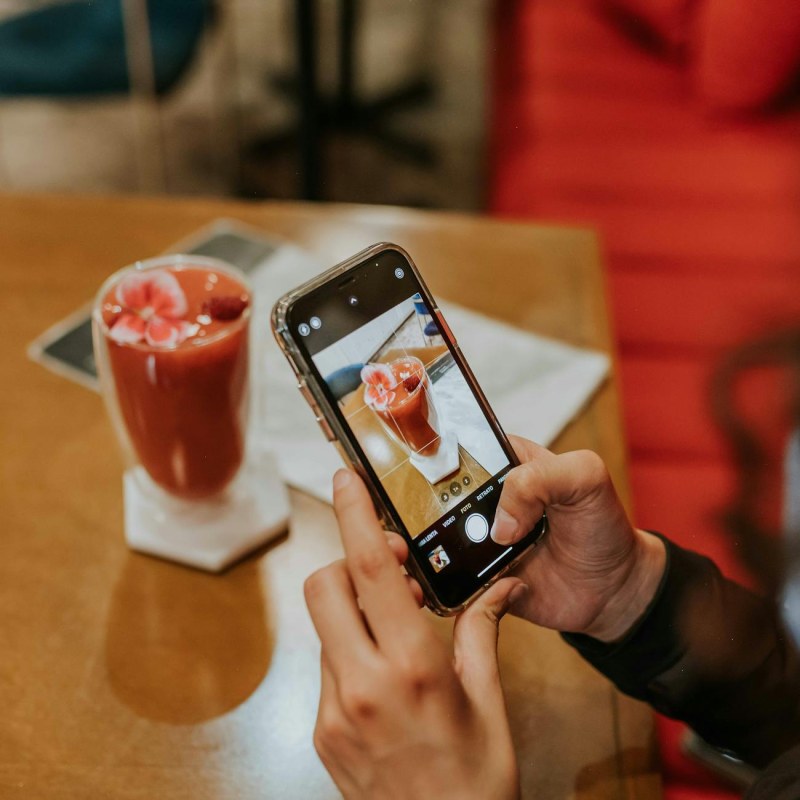 Spamopkald i Danmark 2026: sådan opdager og stopper du dem